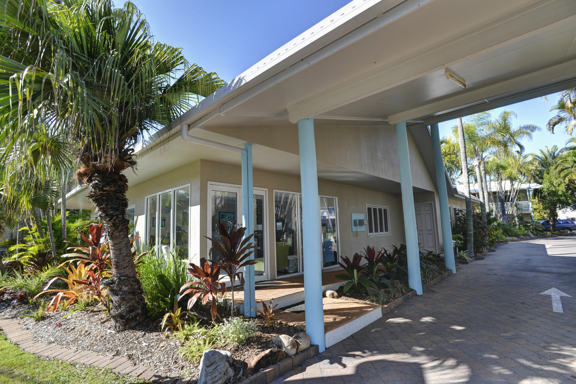 The Beach Motel Hervey Bay Exterior photo
